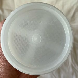Vintage Tupperware Jifi Sifter